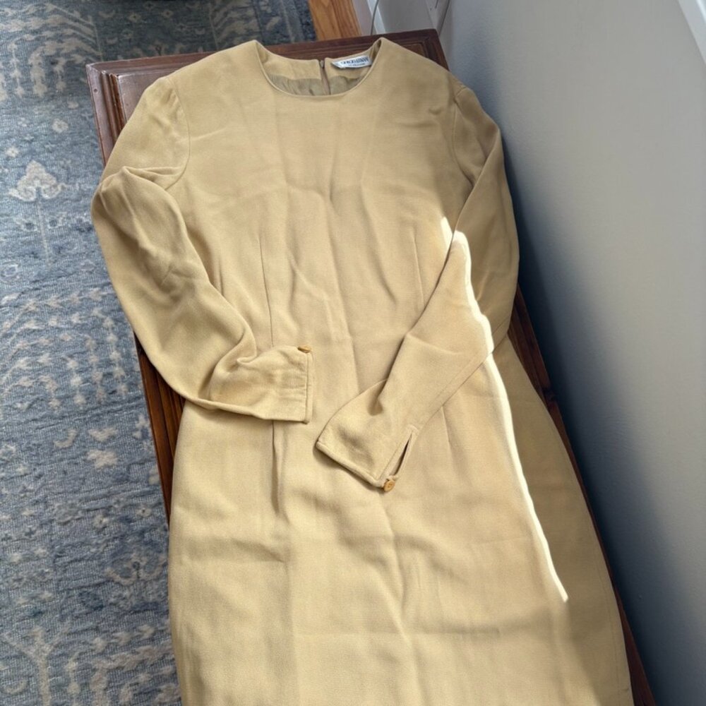 Vintage Giorgio Armani Le Collezioni Cream/Tan Long-Sleeve Dress, modern S/M